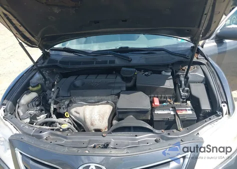 2011 Toyota Camry Le z USA, uszkodzony, nr VIN 4T1BF3EK4BU693052